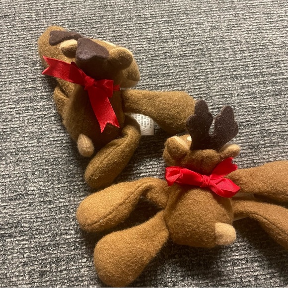 ⭐️ Pair of mini Hallmark Reindeer - Picture 2 of 4